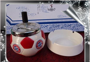 圓筒形手工藝陶瓷筆筒 文房雅器與居家日用